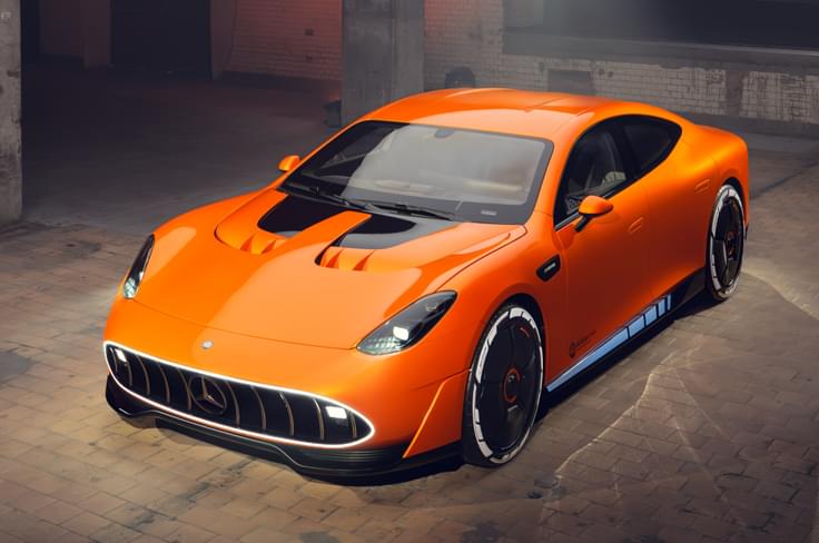 GT XX concept gets two electric motors at the rear and one at the front, which make 1,360hp (combined). Mercedes AMG GT XX concept front quarter