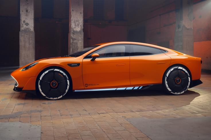 Claimed drag coefficient is 0.198 for the GT XX concept. Mercedes AMG GT XX concept side profile