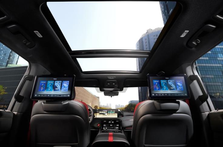 Nissan Patrol Nismo rear seat screens, sunroof Nissan Patrol Nismo rear seat and sunroof