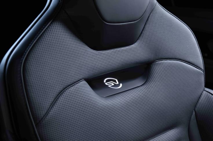 Range Rover Sport SV Black Edition