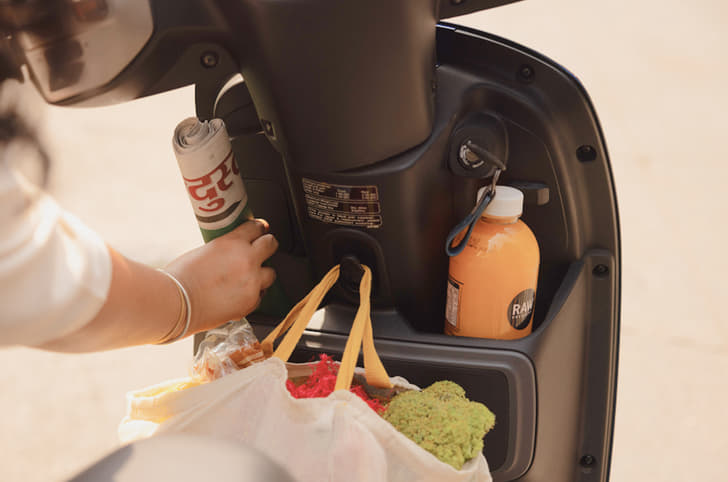 Vida VX2 storage compartment