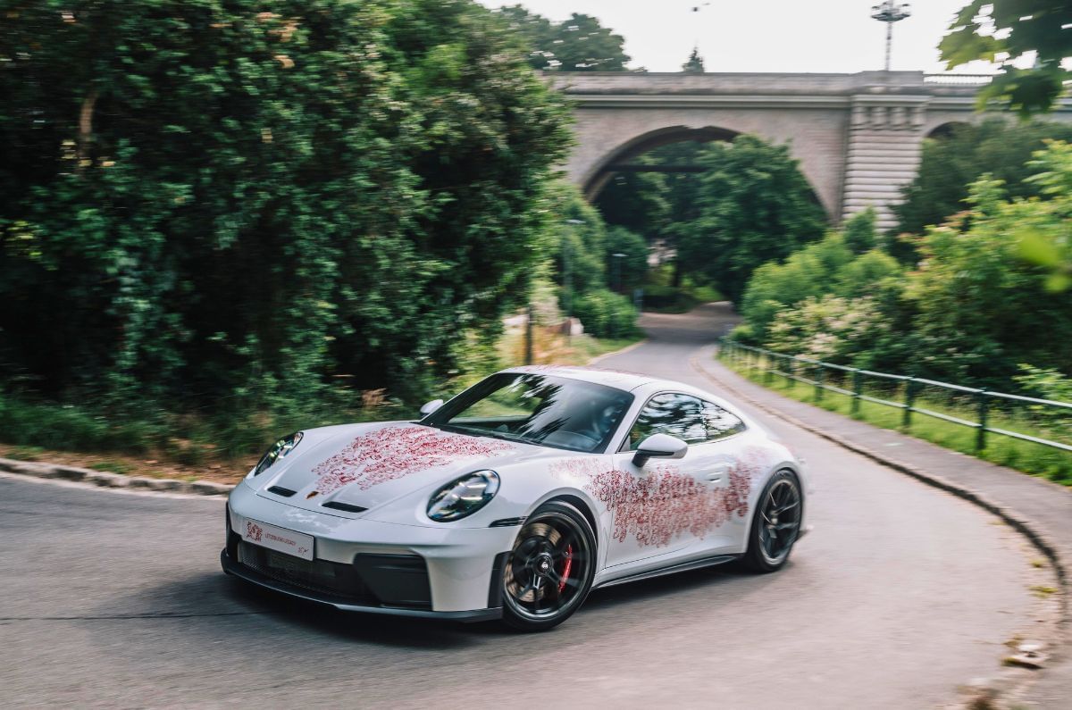 It is based on a 911 GT3 with Touring Package.