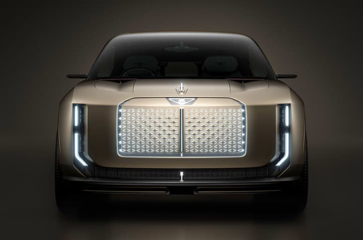 Bentley EXP 15 front