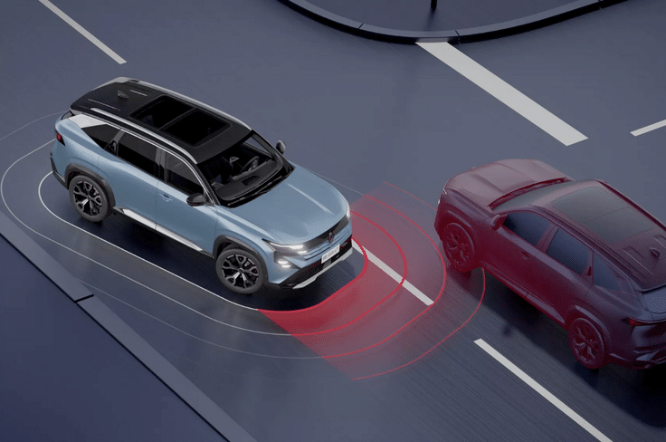 Its safety suite packs Level 2 ADAS with 24 features, as well as a 360-degree camera setup and front and rear parking sensors. Renault Boreal ADAS