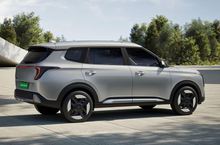Kia Carens Clavis EV rear quarter
