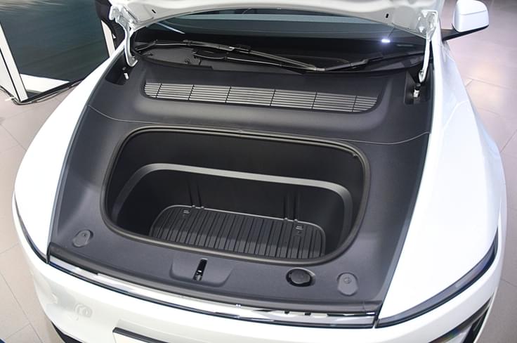 Tesla Model Y has a 116-litre frunk. Tesla Model Y frunk
