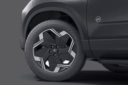 Tata Harrier EV Stealth Edition wheels