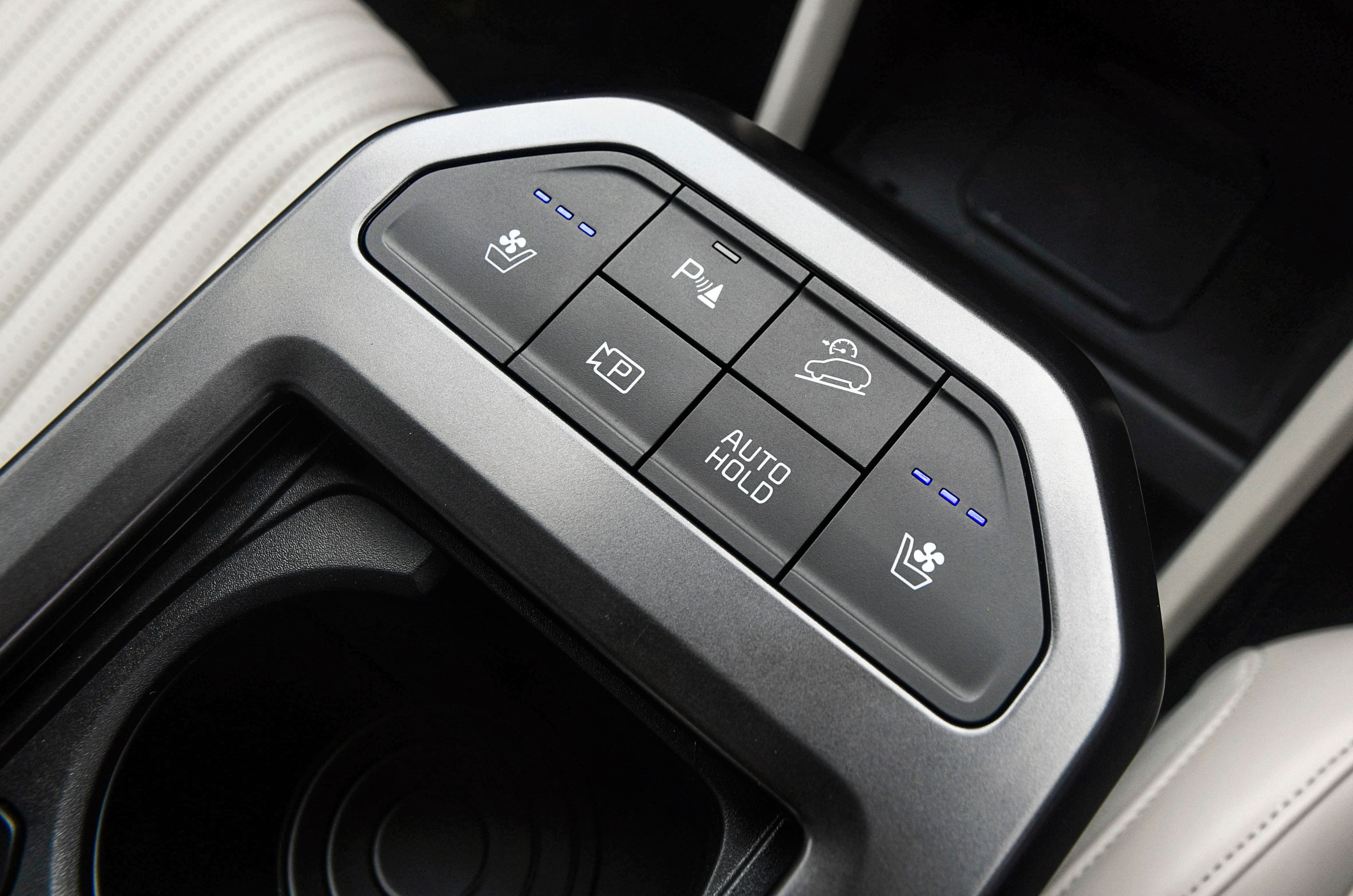 Kia Carens Clavis EV interior seating and features gallery | Autocar India