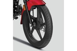 Honda Shine 100 DX tubeless tyres and alloy wheel