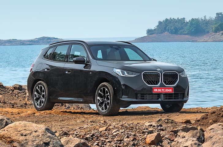 BMW X3 black