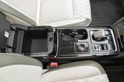 Mahindra XEV 9e centre console and storage