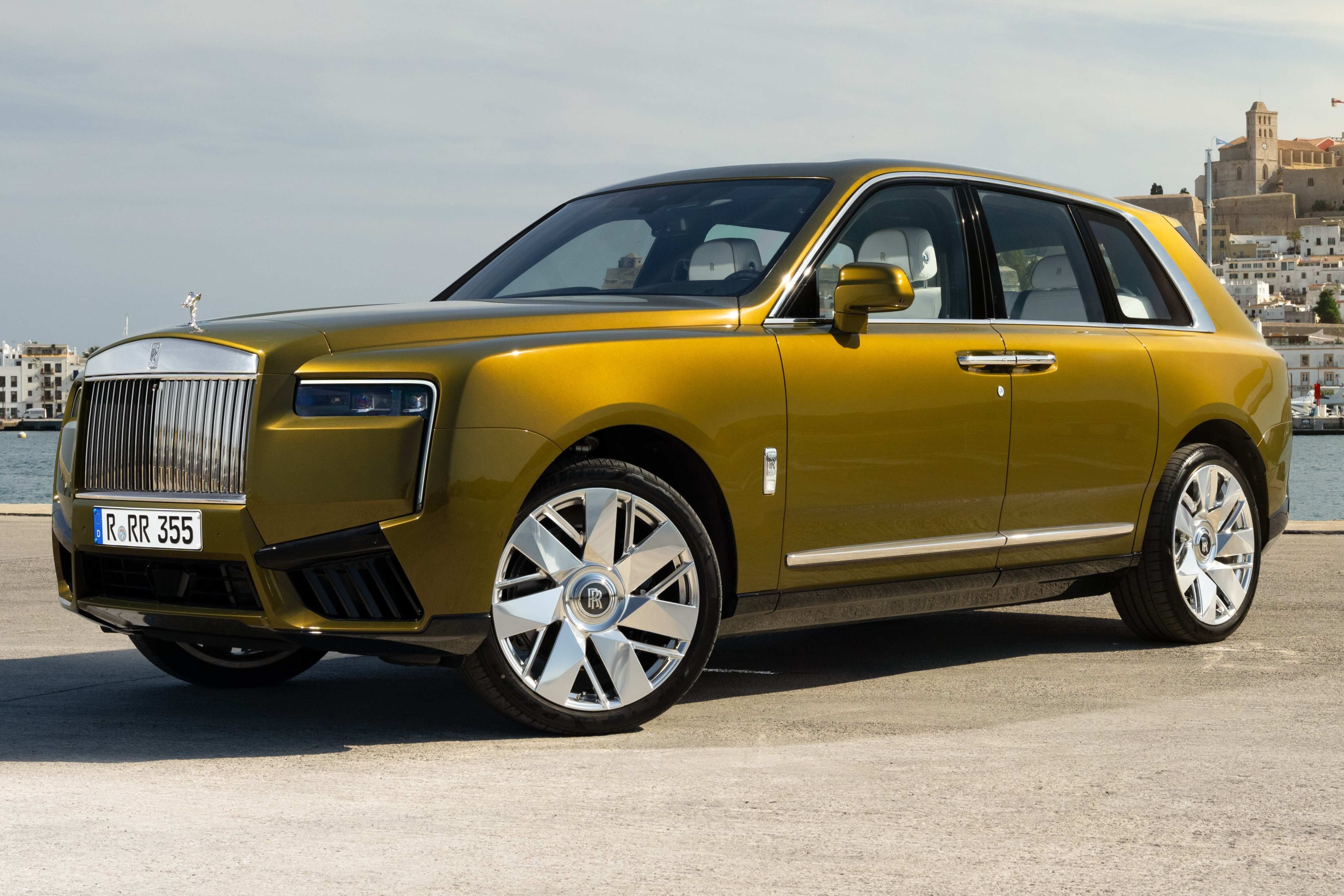 Rolls-Royce launched the Cullinan facelift - dubbed the Cullinan Series II - in India last year, with pricing currently set at Rs 10.33 crore.