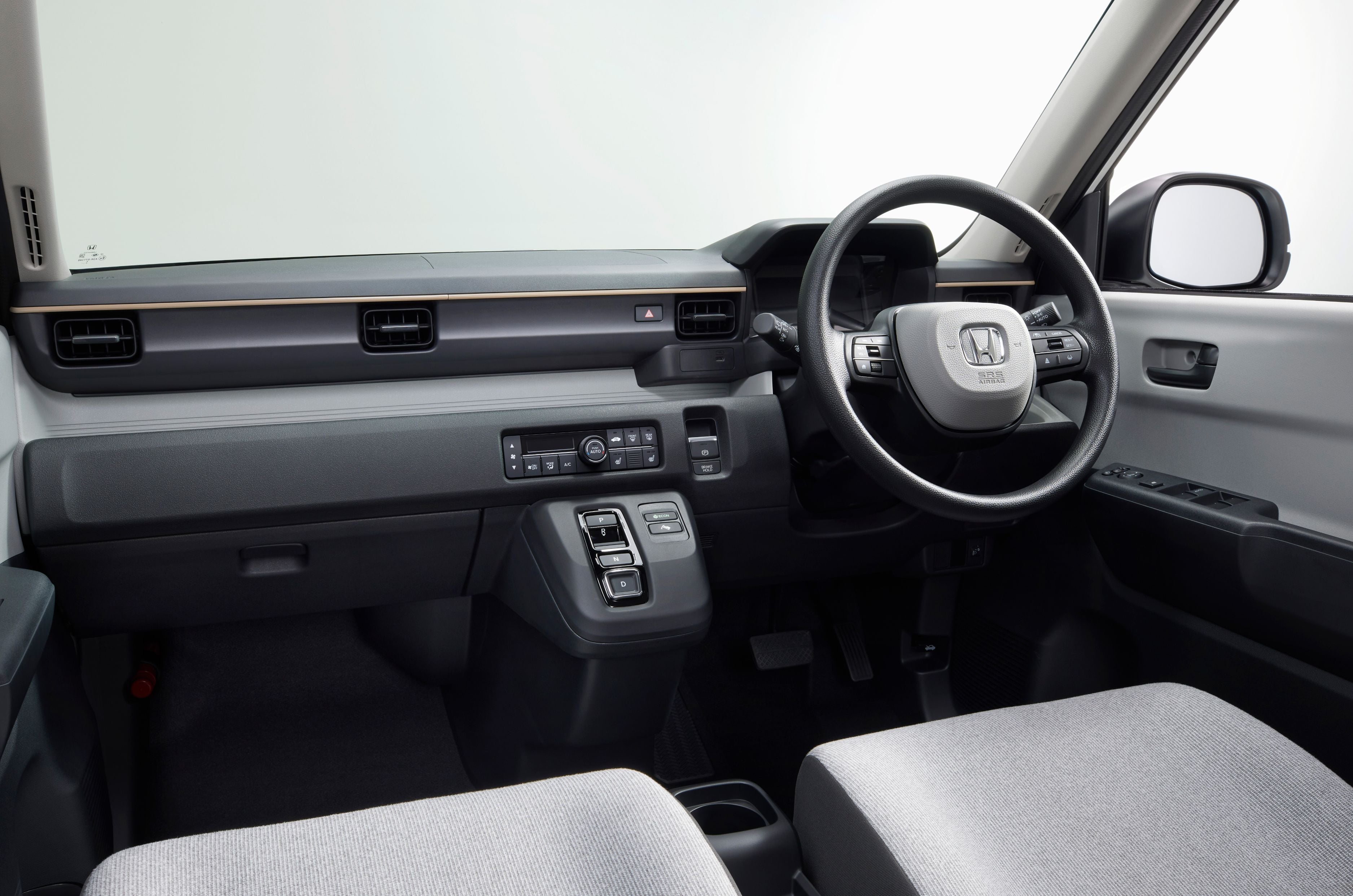 Honda N-One e: interior