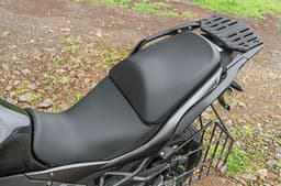 Kawasaki Versys 1100 seats