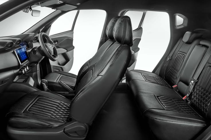 Nissan Magnite Kuro seats Nissan Magnite Kuro seats