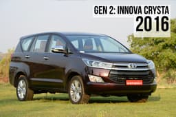 2016 toyota innova crysta in field