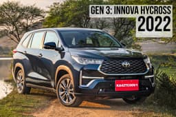 toyota innova hycross in field