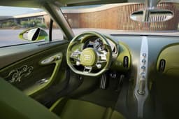 bugatti brouillard in studio