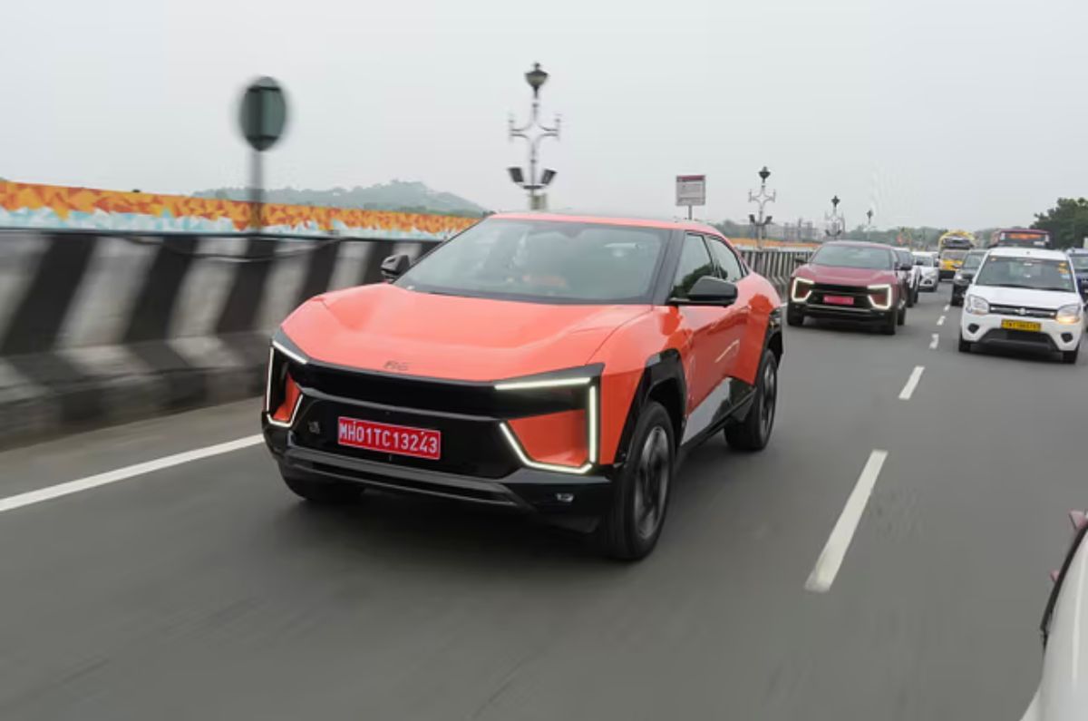 The BE 6 packs a lot of equipment on board, ranging from comfort to safety features.