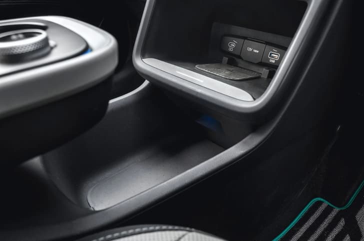 Hyundai Creta Electric centre console storage