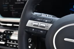 Hyundai Creta Electric steering mounted controls 