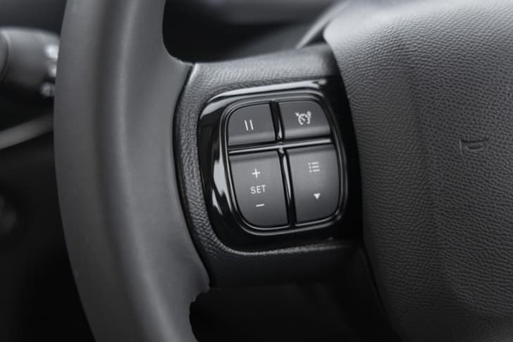 2025 citroen c3 in studio