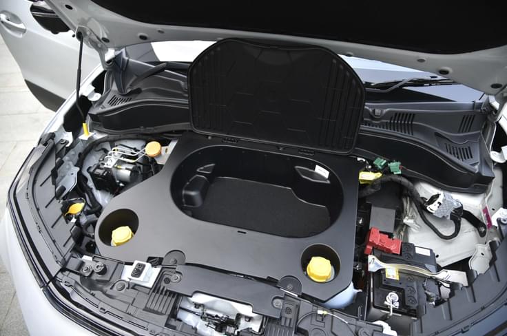 tata punch ev frunk tata punch ev in field