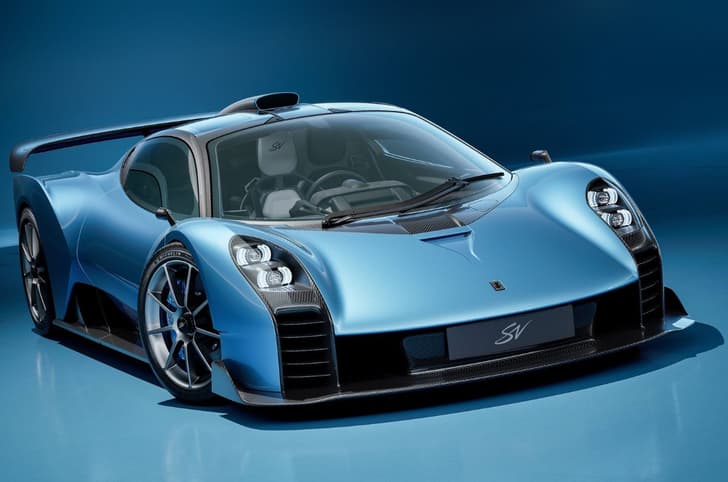 GMA Le Mans GTR in Blue studio image of the front right 