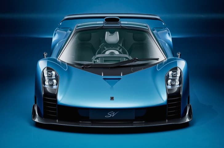 GMA Le Mans GTR in Blue studio image of the front