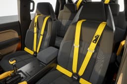 mahindra vision sxt in studio