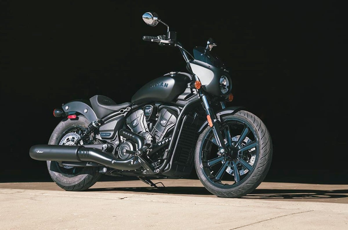 Indian Sport Scout front right side static 