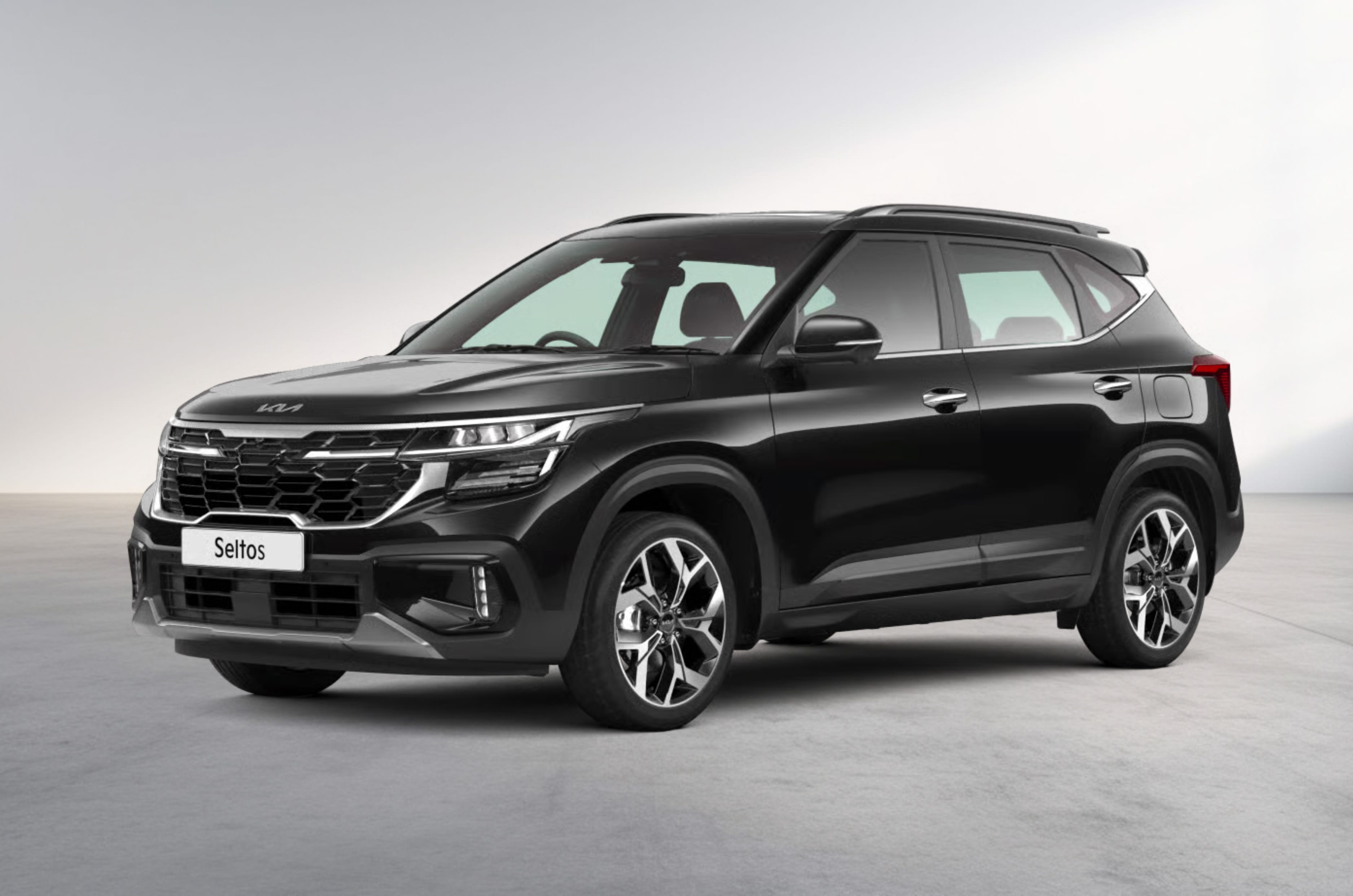 Kia Seltos black colour front left side