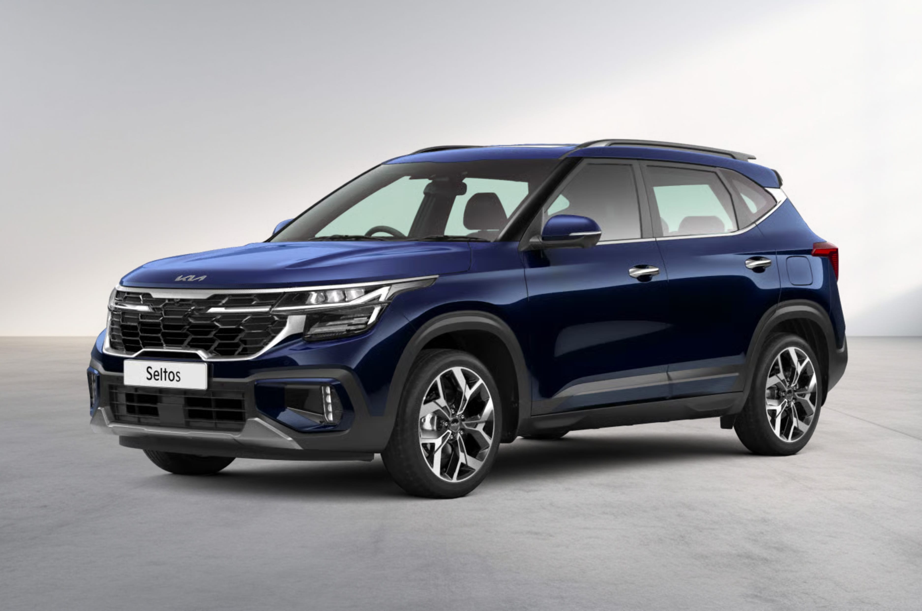 Kia Seltos blue colour front left side