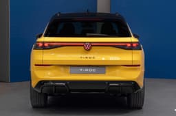 2025 Volkswagen T-Roc rear 