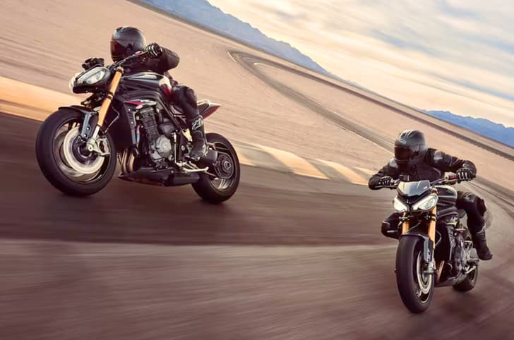 Triumph Speed Triple 1200 RS duo cornering shot