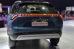 2025 maruti suzuki victoris in studio