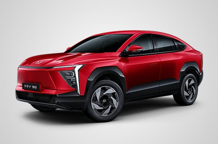 Mahindra XEV 9e tango red colour