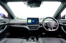 Vinfast VF6 interior dashboard 