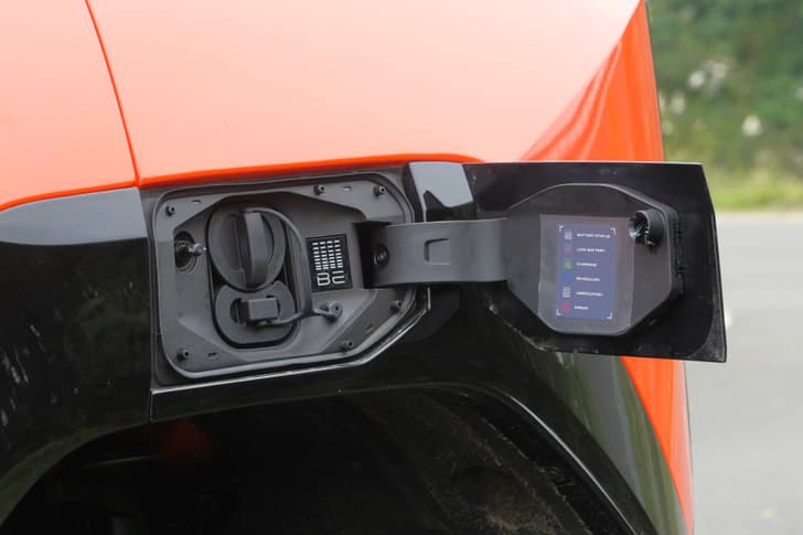 mahindra be 6 in field