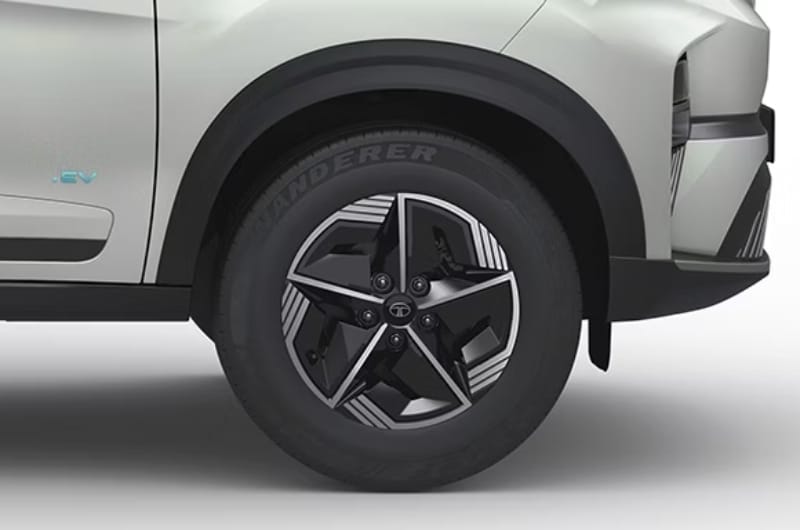 16-inch aero-optimised alloys are available on top-spec trims.