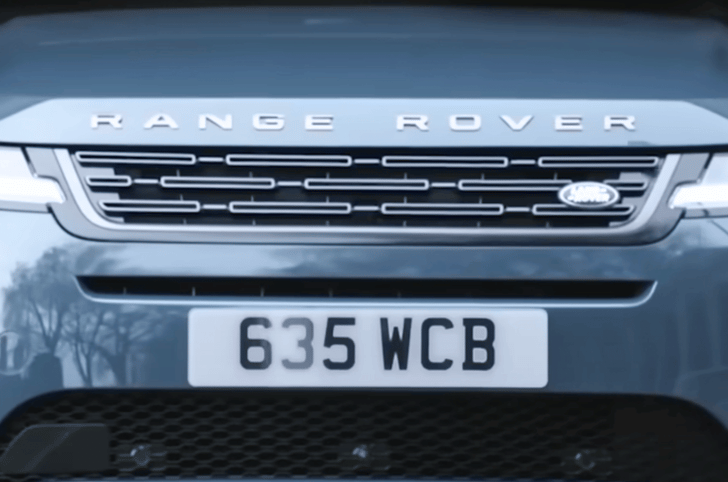 Range Rover Evoque grille