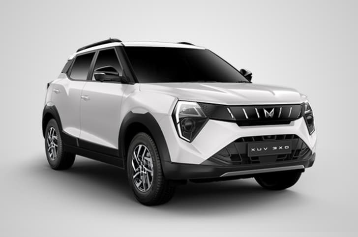 mahindra xuv 3xo everest white colour