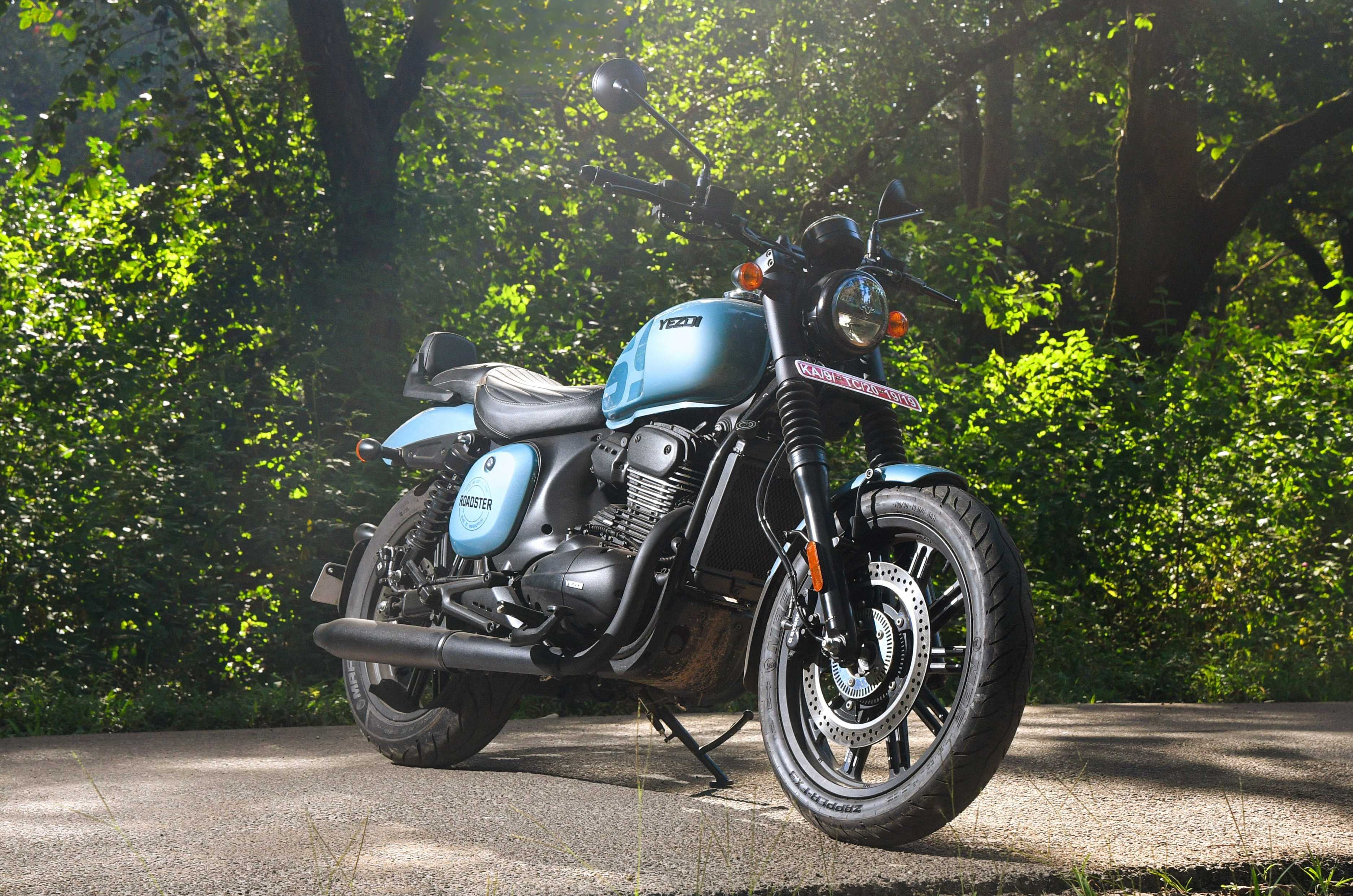 2025 Yezdi Roadster Front three fourth shot