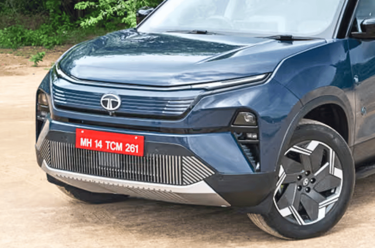 Up front, the Harrier EV gets a closed-off grille and a reworked bumper design.