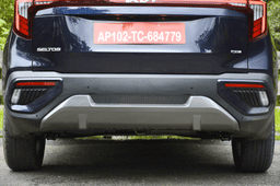 Kia Seltos exterior rear