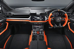 Lamborghini Urus SE interior