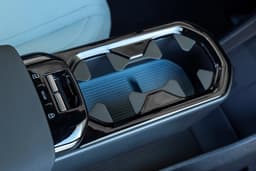2025 volvo ex30 interior
