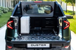 2025 Dacia Duster Pickup boot space 