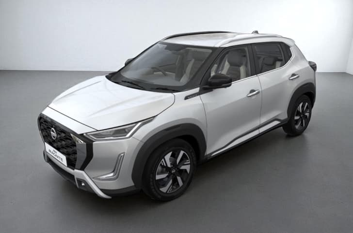 2025 Nissan Magnite in Pearl White