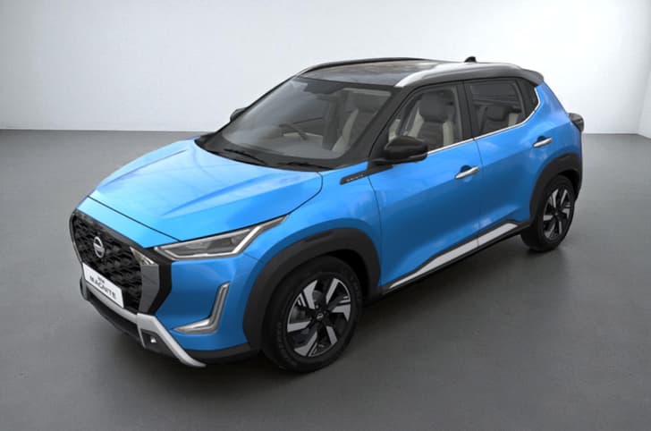 2025 Nissan Magnite in Vivid Blue with Onyx Black roof